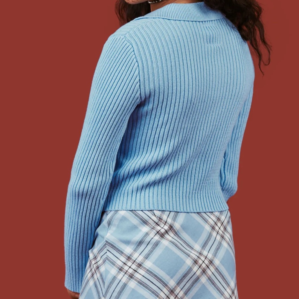 NWT Unif Brandy Sweater - Picture 2 of 3